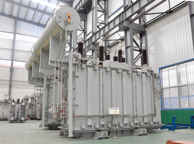 长治110KV级大型电力变压器